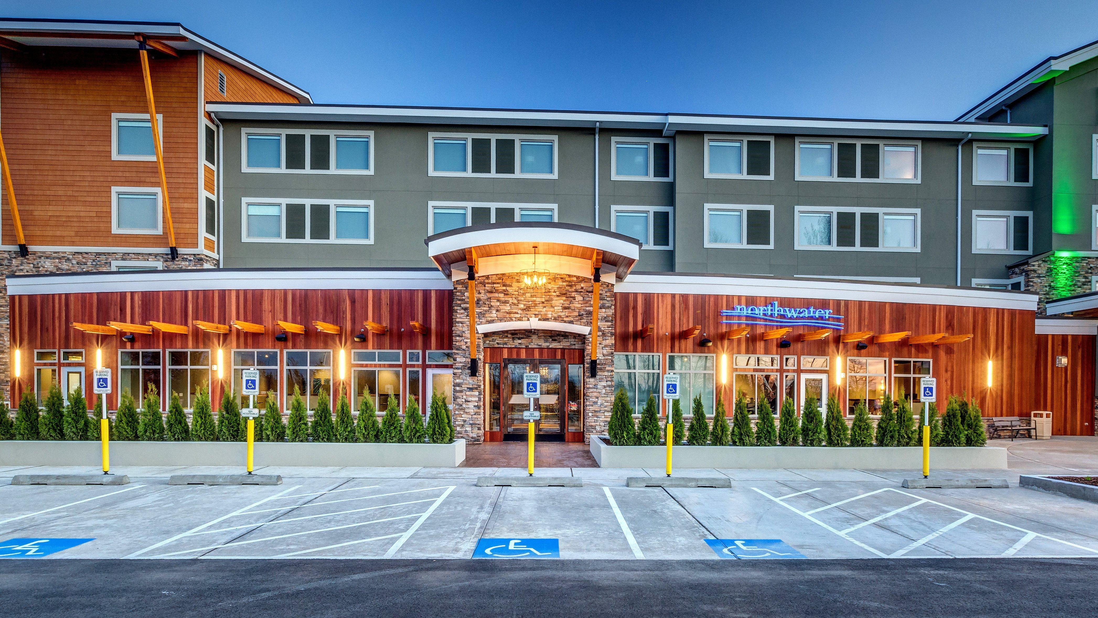 Holiday Inn & Suites Bellingham By Ihg Exterior photo